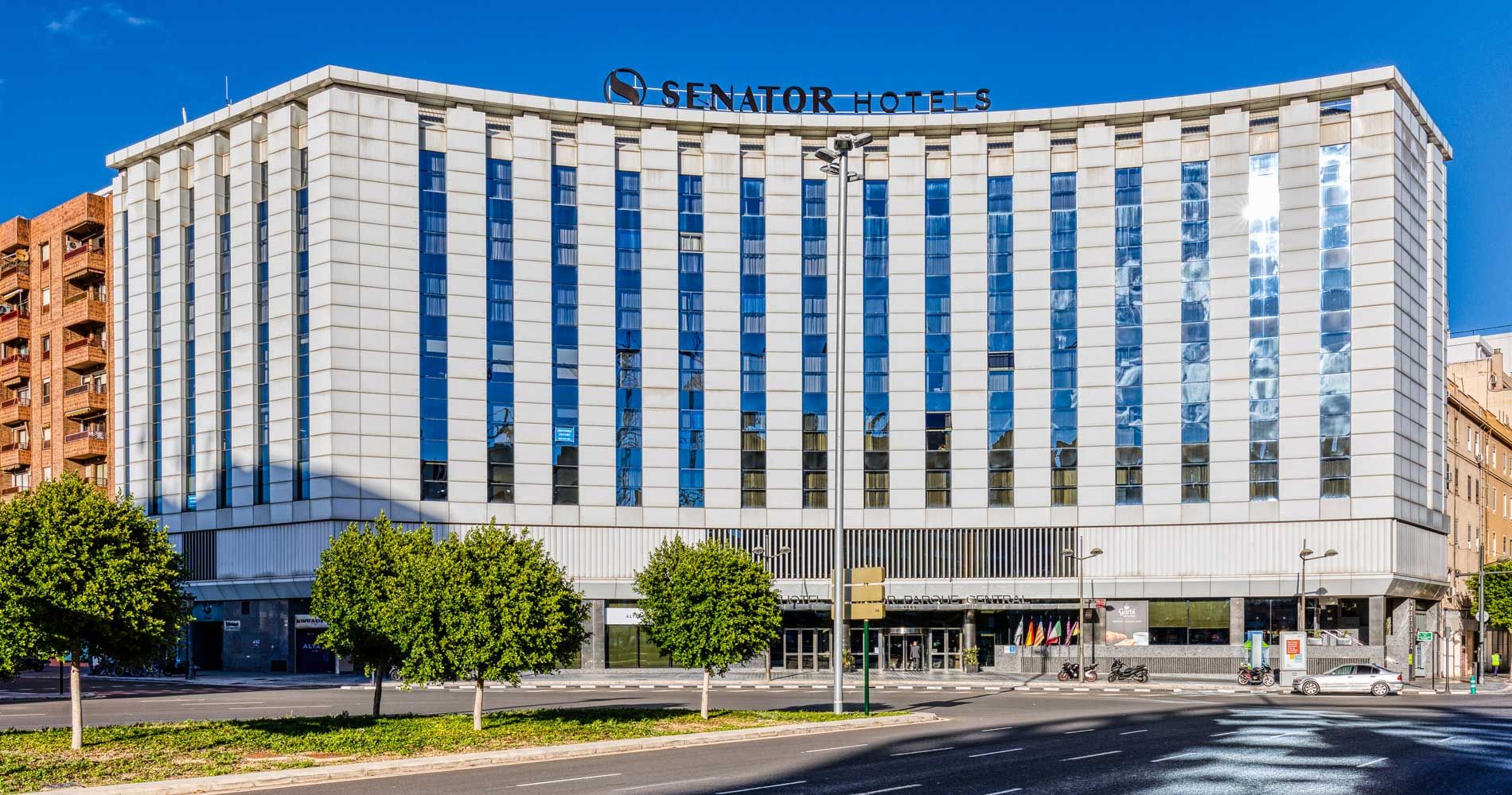 Senator Parque Central Hotel